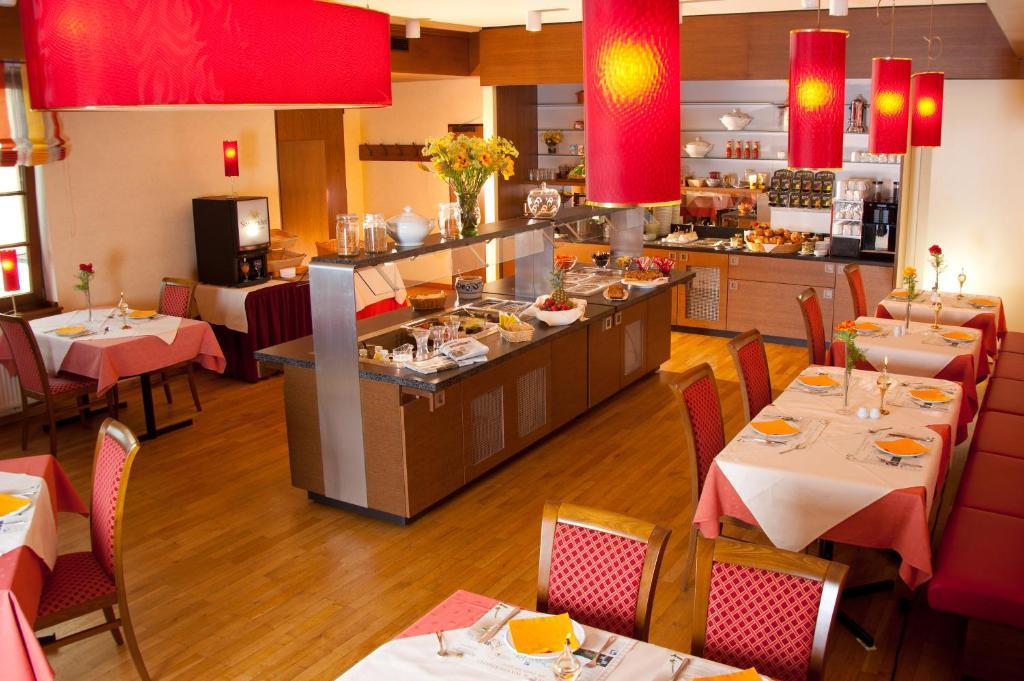 Weyerbusch Hotel Restaurant Sonnenhof מראה חיצוני תמונה