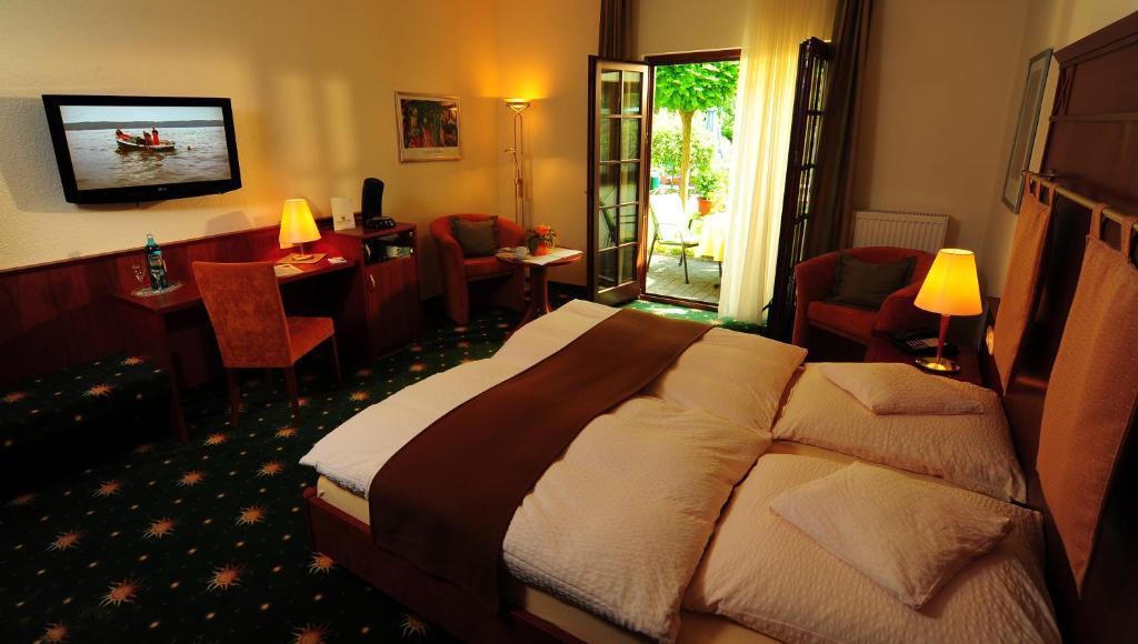 Weyerbusch Hotel Restaurant Sonnenhof חדר תמונה
