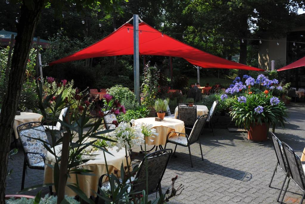 Weyerbusch Hotel Restaurant Sonnenhof מראה חיצוני תמונה