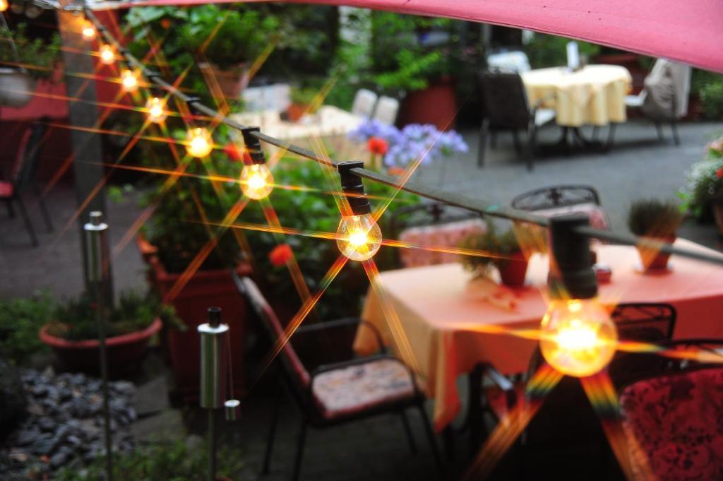Weyerbusch Hotel Restaurant Sonnenhof מראה חיצוני תמונה