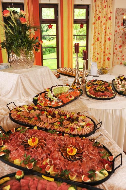 Weyerbusch Hotel Restaurant Sonnenhof מראה חיצוני תמונה