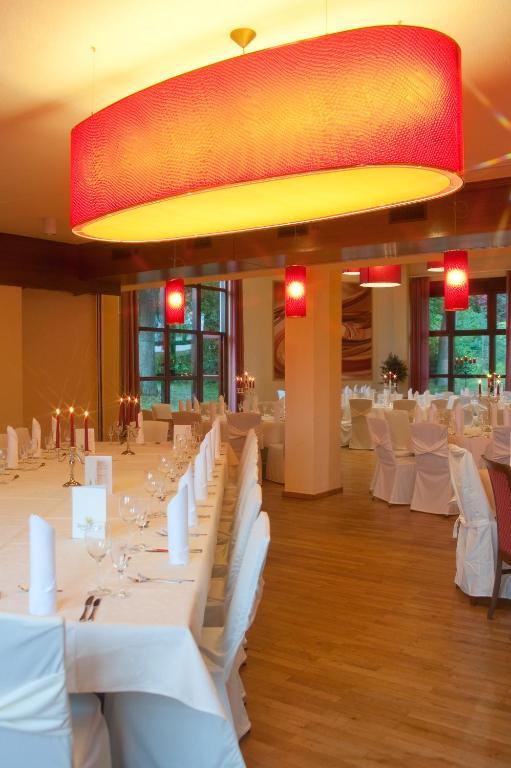 Weyerbusch Hotel Restaurant Sonnenhof מראה חיצוני תמונה